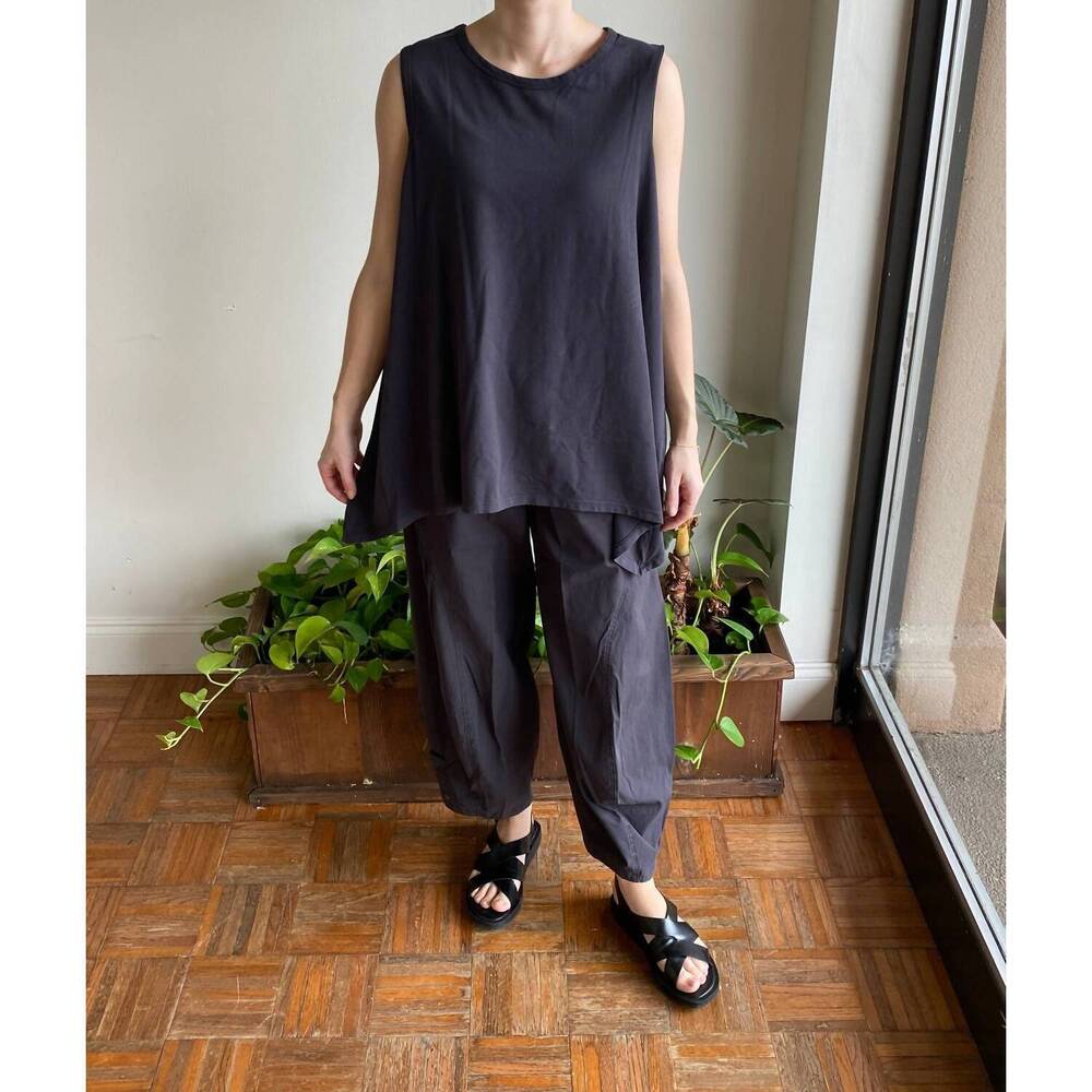 NEW GERTIES long tank top in black pearl